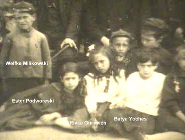 Tarbut School class photo, Vishnive 1923 – section 1