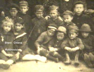 Tarbut School class photo, Vishnive 1923 – section 2