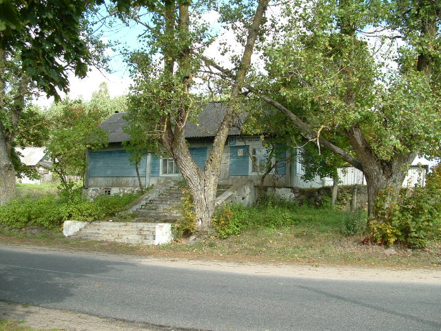 Photo of Vishnive and Jewish cemetery, November 2004 – photo 18